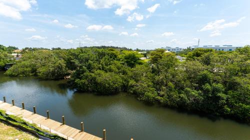 Cortez House | NEW! SaltWater Serenity less than 500ft to AMI, Canal Front!