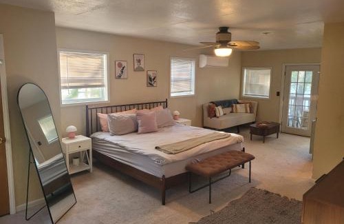 National City House | New! Seven Oaks At Bass Lake - Lakefront Getaway!