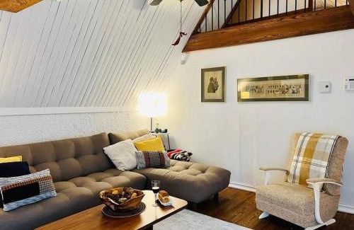 Orford Ski Chalet | New-ski-spa-outdoor-fireplace-Mont Orford