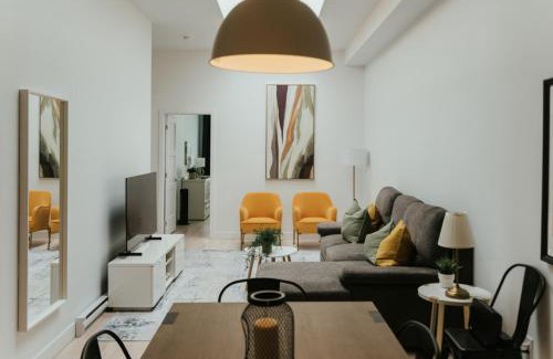 La Petite-Patrie Apartment | New Spacious and Cozy 2bdr Apartment