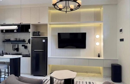 Oro Oro Ombo Villa | New Stylish 3BR Villa with pool in Batu