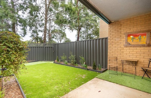 Mawson Apartment | New to VRBO: Spacious 2-Bed Unit with Garden in Mawson