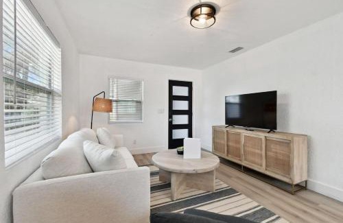 Treasure Island Apartment | New Treasure Island Retreat
