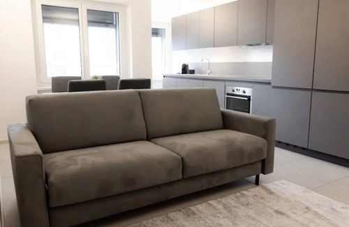 Viganello Apartment | New two-room flat with balcony (Urban 16)