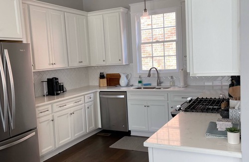 Murfreesboro House | New Two Story House with Two Decks & Screened in Patio near Charming Downtown