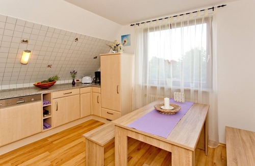 Toppenstedt Apartment | NEW! Vacation apartment zum Wiesenblick