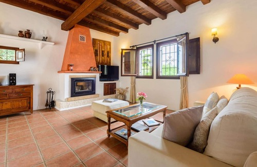 Santa Eulalia del Rio Villa | New! Villa Can Curreu