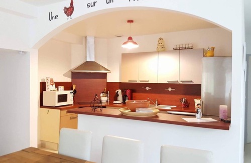 Palau-del-Vidre Villa | New villa in quiet enclosed area superbly equipped private heated pool 5km beach
