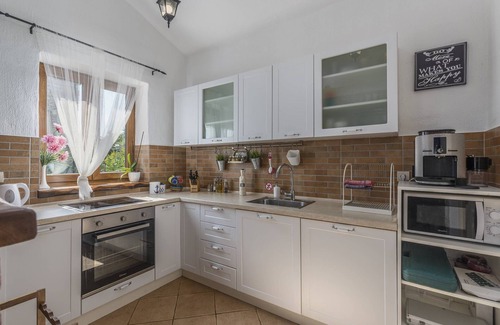 Butkovici Villa | NEW Villa Paradis 11 with pool table and shared tennis court