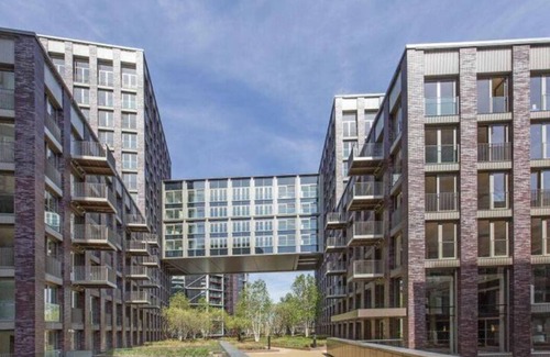 Nine Elms Apartment | New Weekly and Monthly Discounts River View Luxury Penthouse!
