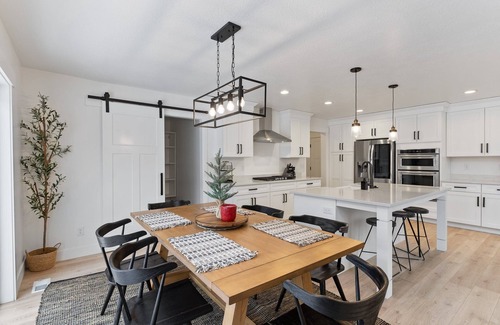 Salt Lake County House | Newly Built Home in Herrimann
