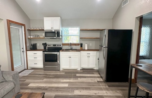 Trinity Cabin | Newly constructed waterfront cabin C1 with pond and Trinity River views