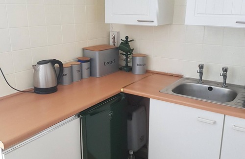 Great Yarmouth Ski Chalet | Newly Refurbished 2 bedroomed chalet in a fantastic location