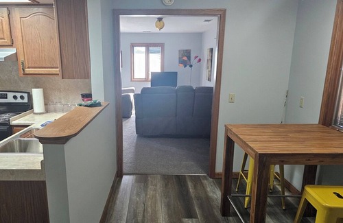 Fairmount Apartment | Newly remodeled Apartment down on Main Street! 1 bedroom upper.