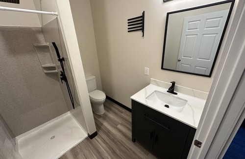 Mattoon Hotel | Newly Remodeled! B8 - Two Room Suite, King & Queen