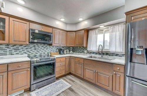 Storm Lake House | Newly Remodeled Home in Storm Lake with Private Yard