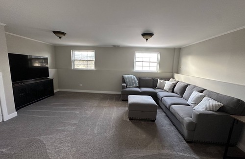 Frankfort House | Newly remodeled house in quiet family neighborhood