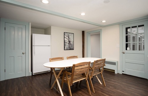 Stonington Apartment | Newly renovated 3 bedroom/3 bathroom unit