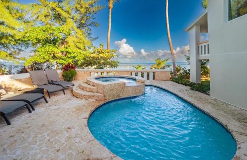 Zarzal Villa | Newly Renovated 8 Bedroom Ocean Front Villa with Pool