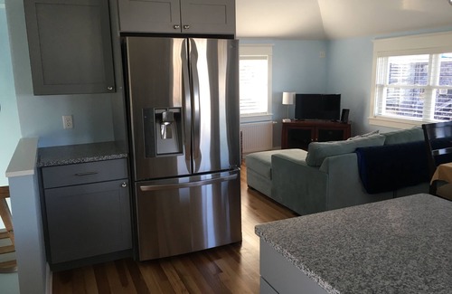 North Weymouth House | Newly renovated Beach House - near Boston