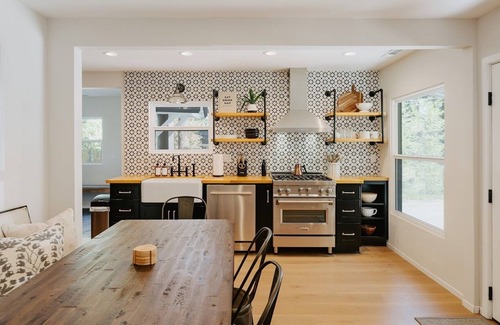Big Bear Lake House | NEWLY RENOVATED Pet Friendly Home