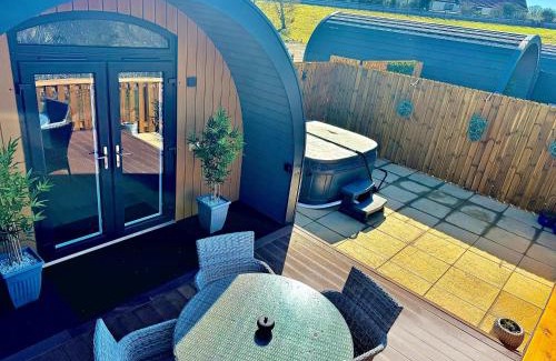 Invergordon House | Newmore Highland Pods with Hot Tubs on NC500