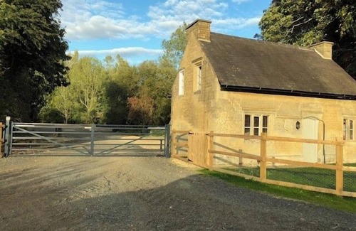 Sleaford Cottage | Newton Cottage Retreat in Lincolnshire