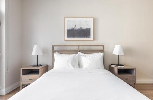 Newtonville Apartment | Newton studio w wd nr dining shopping BOS-976