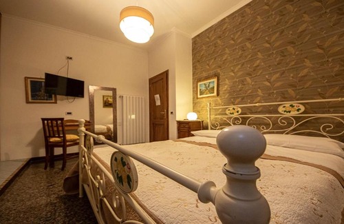 Tivoli Bed & Breakfast | Next Stop 28