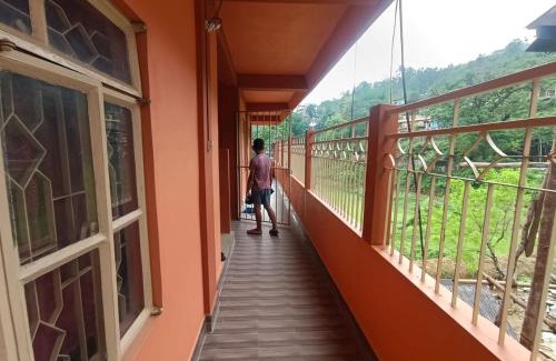 Laitmawsiang House | Niangti Guest House