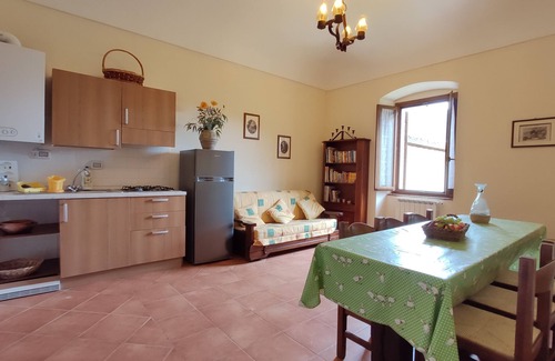Precetto Apartment | NICCIANO: Two-room apartment in farmhouse with swimming pool, Marmore Falls
