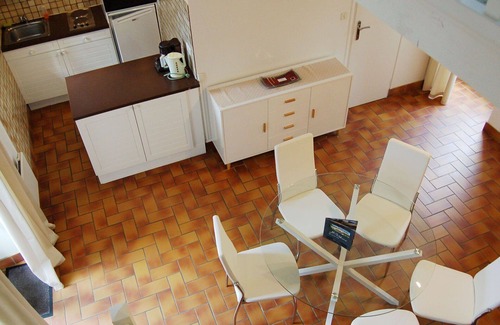 Saint-Jouan-des-Guerets Apartment | Nice apartment for 5 guests with pool, WIFI, TV, terrace and parking