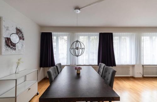 Seefeld Apartment | Nice and big 1 bedroom flat city center/near lake (Dahlia8)