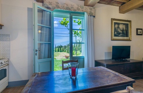 Castiglioncello Apartment | Nice apartment for 4 guests with A/C, pool, WIFI, TV, patio, pets allowed and parking