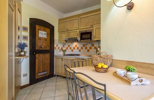 Canneddi Apartment | Nice apartment for 4 people with WIFI, A/C, TV, terrace and pets allowed