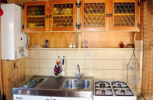 Quetzin Apartment | Nice apartment for 2 people with WIFI, TV, terrace, pets allowed and parking