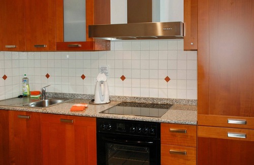 Muralto Apartment | Nice apartment for 4 guests with TV, balcony, pets allowed and parking