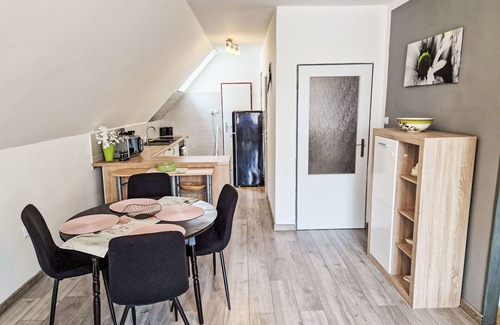 Broumov Apartment | Nice apartment for 4 people with WIFI, TV and parking