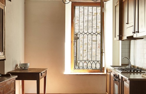 Capolona Apartment | Nice apartment for 4 people with pool, WIFI, TV, patio, pets allowed and parking, close to Arezzo