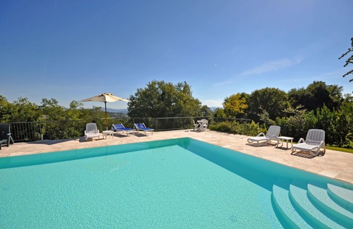 Volterra Apartment | Nice apartment for 6 guests with WIFI, pool, TV, pets allowed and parking, close to San Gimignano