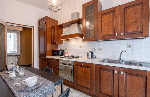 Omegna Apartment | Nice apartment for 6 people with WIFI, TV, terrace, pets allowed and parking