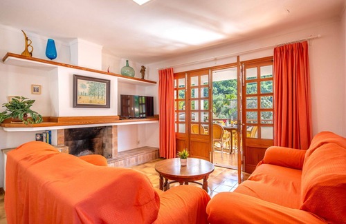 Cala Carbo Apartment | Nice apartment for 8 people with WIFI, pool, A/C, TV and terrace