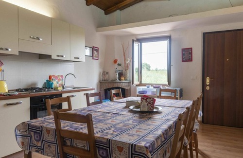 Corchiano Apartment | Nice apartment for 9 guests with pool, WIFI, TV, pets allowed and parking