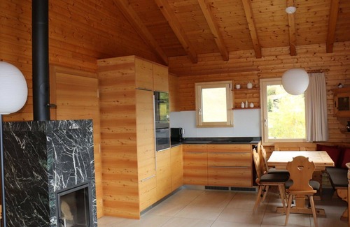 Bettmeralp Apartment | Nice apartment for 6 people with WIFI, TV and balcony