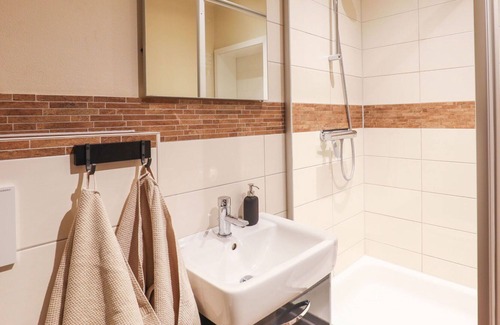 Sandbostel Apartment | Nice apartment for 7 guests with WIFI, TV, terrace, pets allowed and parking