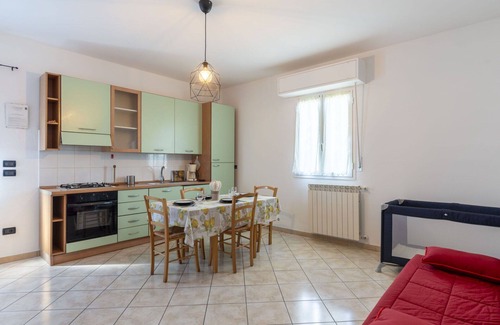 Gazzelli Apartment | Nice apartment for 4 guests with WIFI, pool, balcony, pets allowed, panoramic view and parking