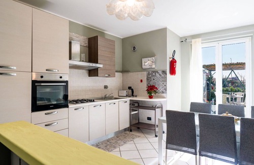 Riva Ligure Apartment | Nice apartment for 4 people with WIFI, pets allowed and parking