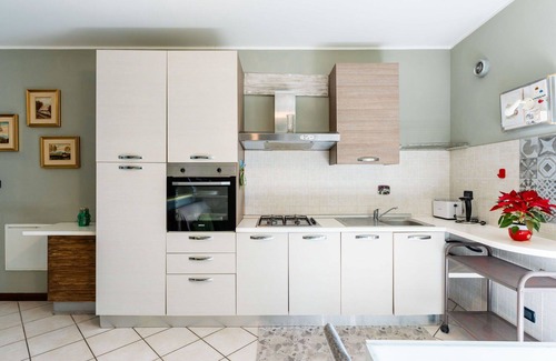 Riva Ligure Apartment | Nice apartment for 4 people with WIFI, pets allowed and parking