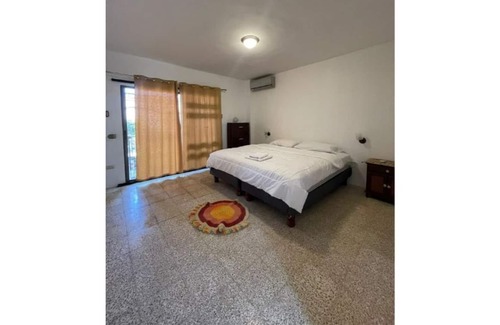 Zona 17 Apartment | Nice apartment in front of Kennedy Park