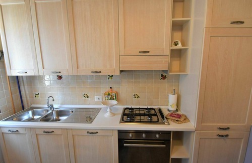Ariano nel Polesine House | Nice apartment in villa for 4 people with A/C, WIFI, pool, TV, patio and parking